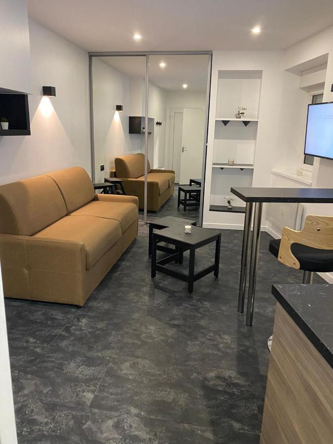 Studio En Hyper Centre De Dole Apartment Ngoại thất bức ảnh